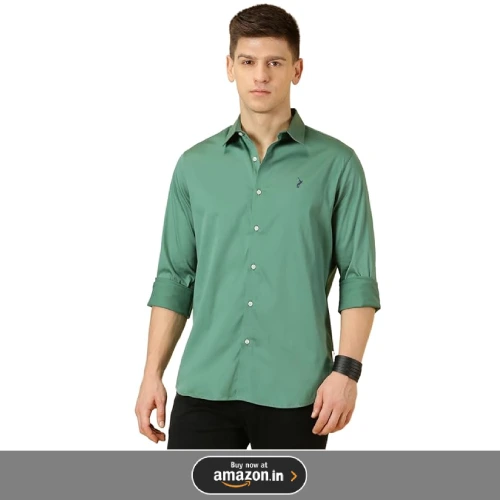 green shirt for interviews